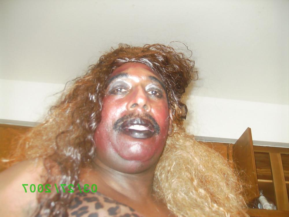 25P Elamehs The Sissy