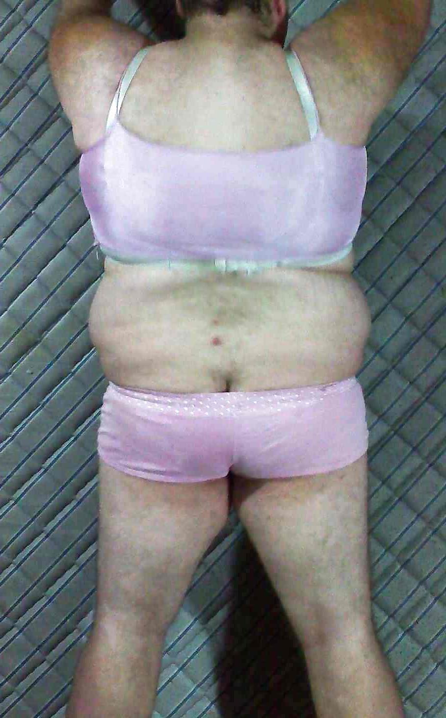 12P Sallycrush sissy in pink