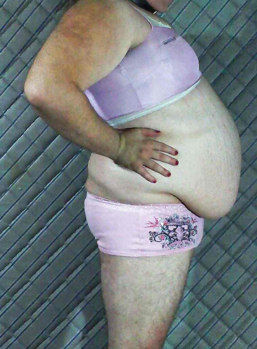 12P Sallycrush sissy in pink