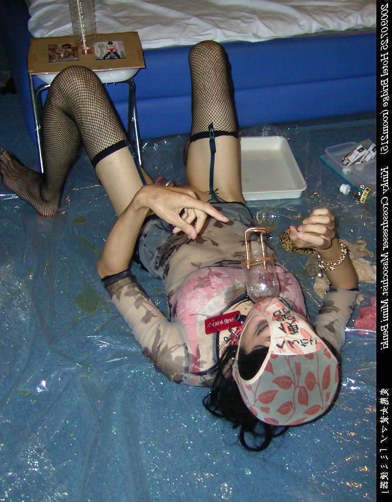 25P Toilet slave Mimi (2009.07.25) #7