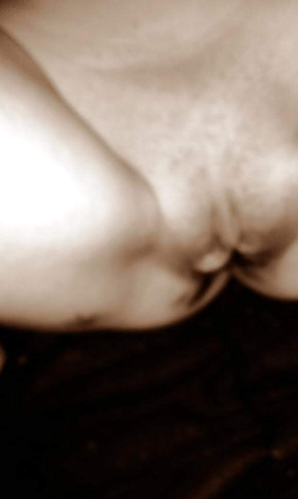 25P Slim redhead amateur shots