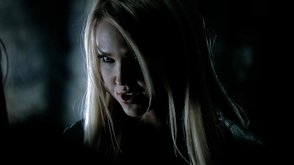 25P Arielle Kebbel - The Best Part