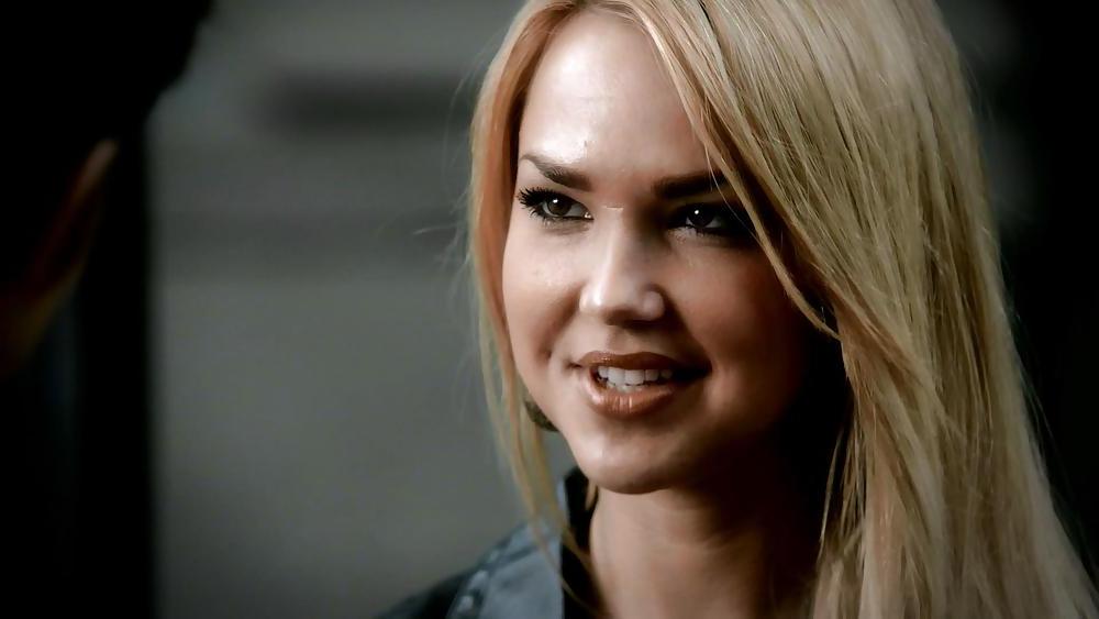 25P Arielle Kebbel - The Best Part