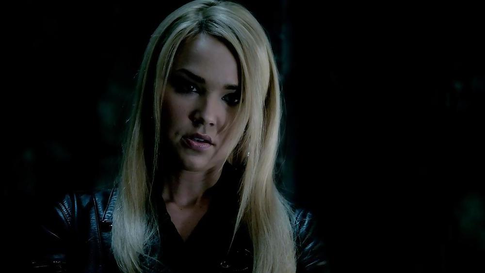 25P Arielle Kebbel - The Best Part