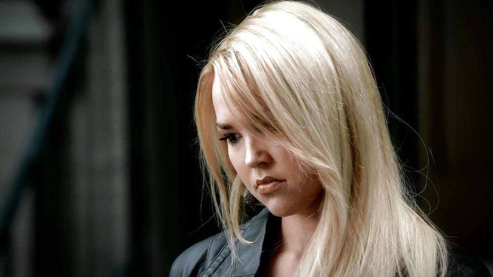 25P Arielle Kebbel - The Best Part