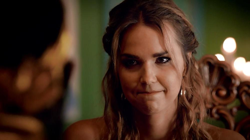 25P Arielle Kebbel - The Best Part