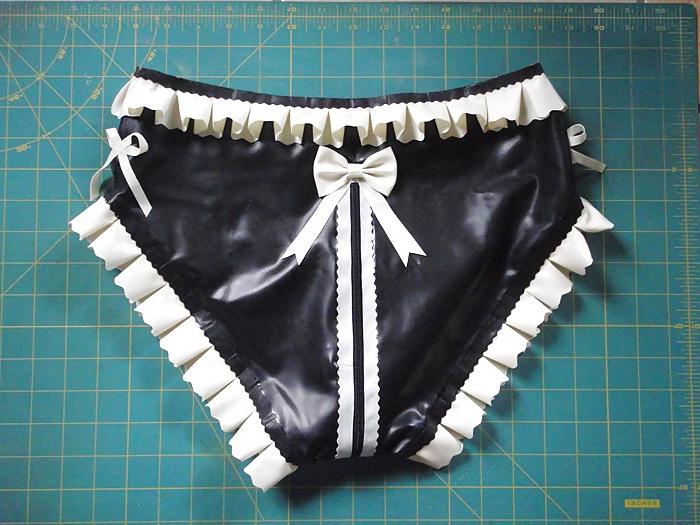 5P Femboi Sissy Gear