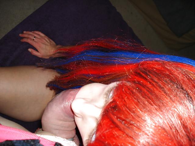 4P 2008DEC29 - TV WHORE SISSY SUXALOT GETS IT ON