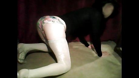 6P Sissy young white CD, nice legs and ass 3