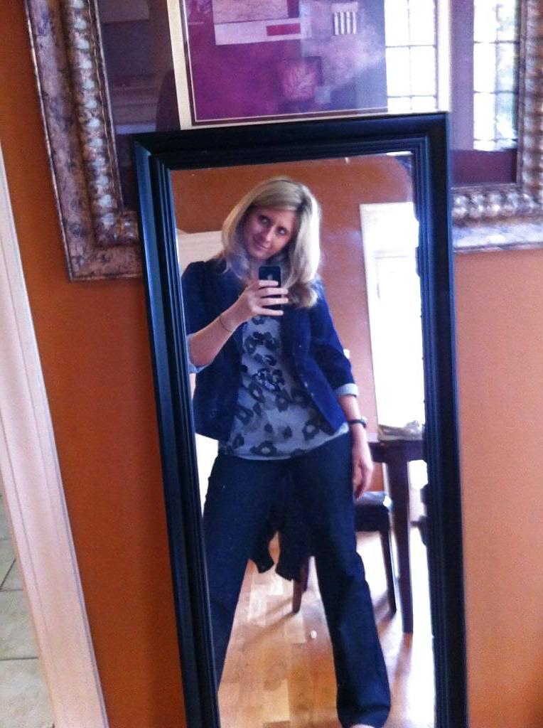 9P Slim Blonde Wife