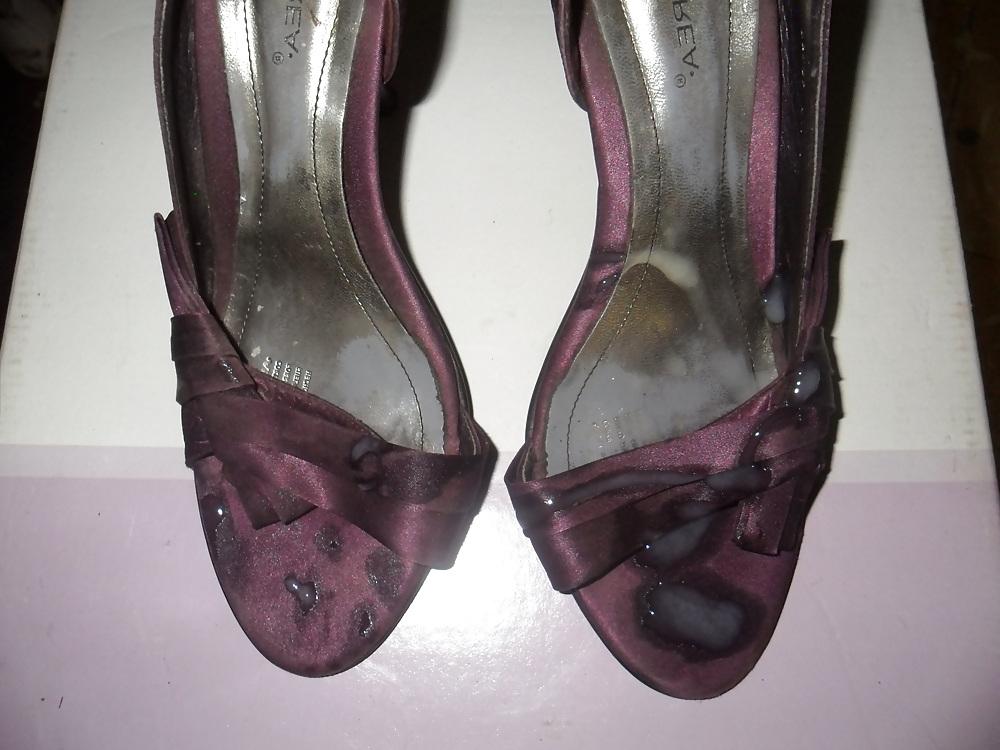 25P Shoes cum friend teacher