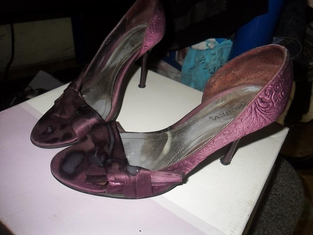 25P Shoes cum friend teacher