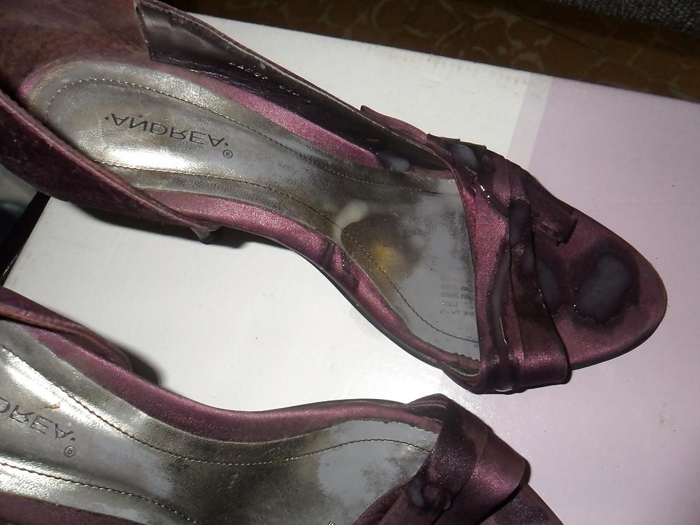 25P Shoes cum friend teacher