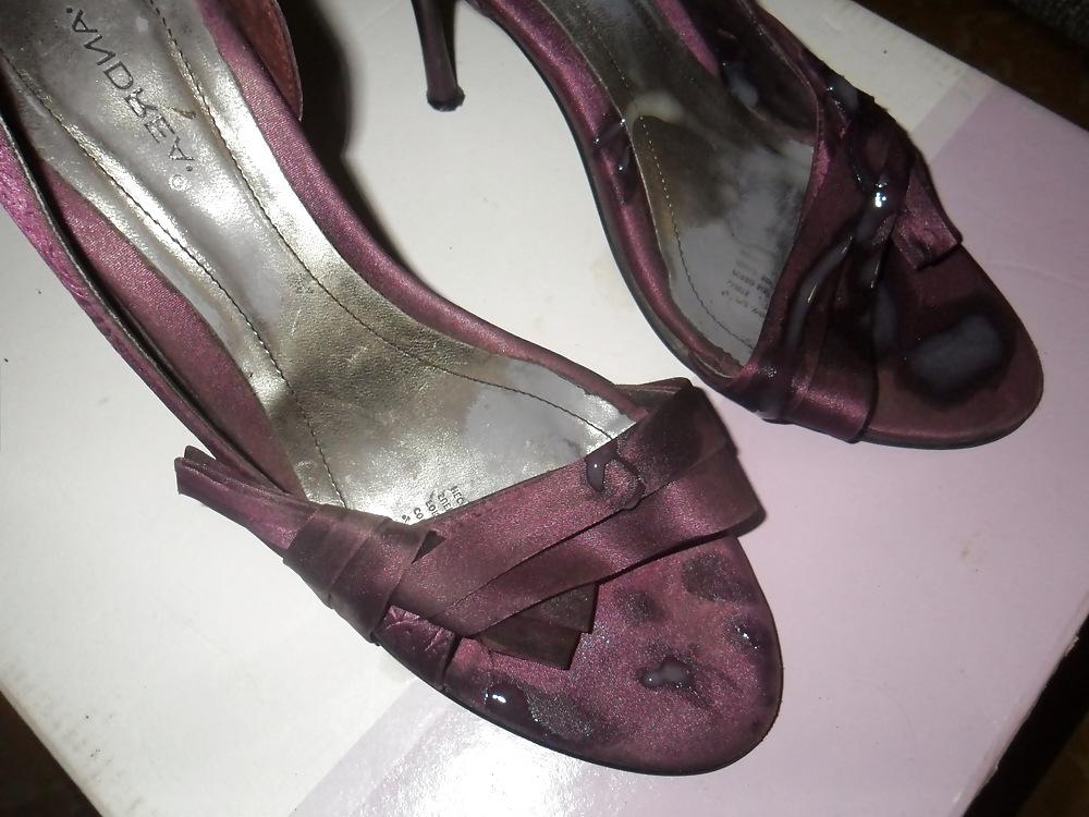 25P Shoes cum friend teacher