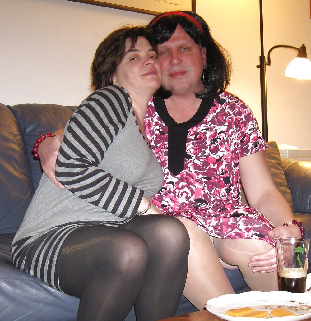 25P Wife of a sissy and sissy hubby
