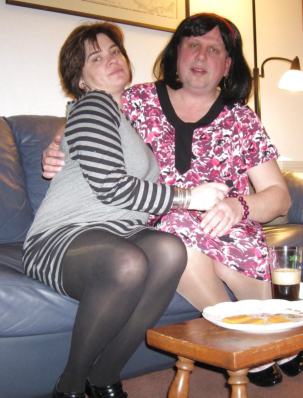 25P Wife of a sissy and sissy hubby
