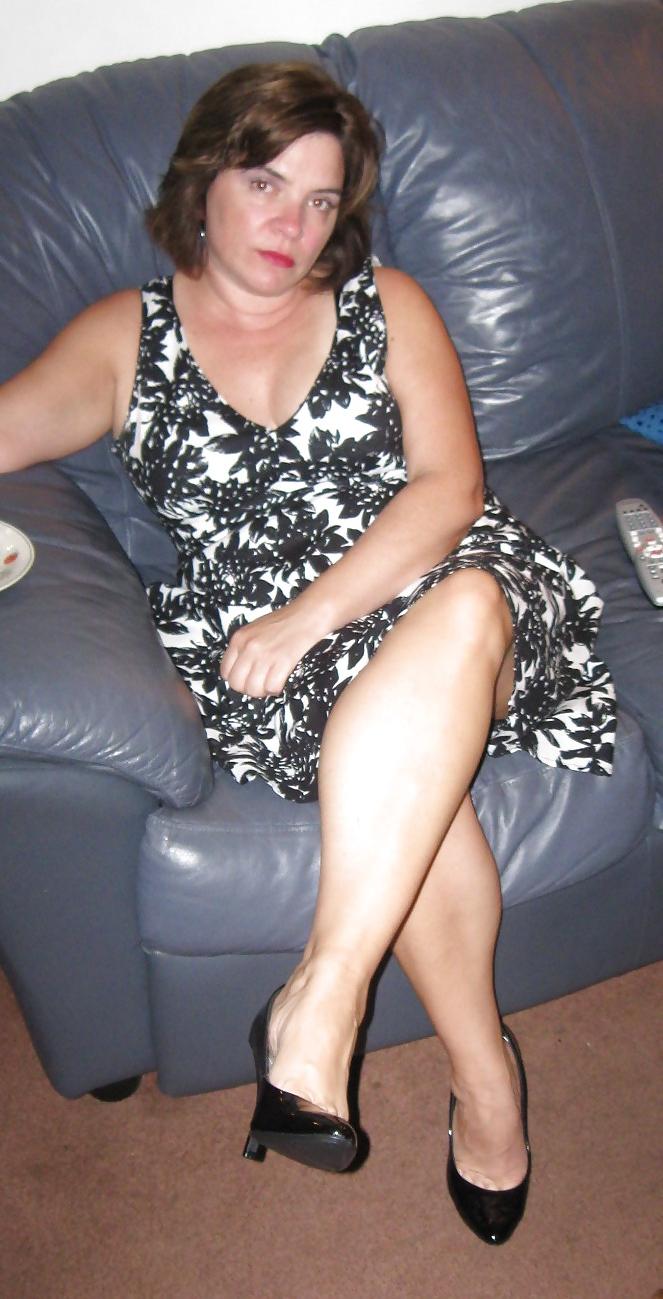 25P Wife of a sissy and sissy hubby