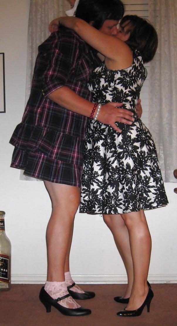 25P Wife of a sissy and sissy hubby