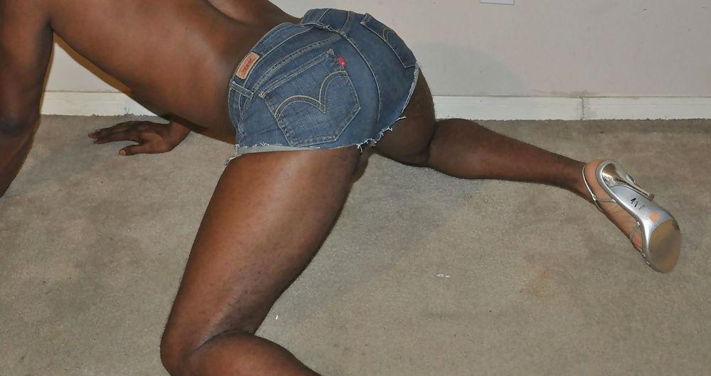 11P Horny Sissy Fem Boy Slut (1)