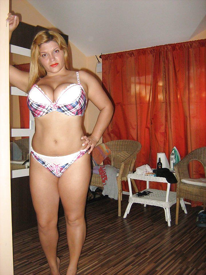 25P Facebook huge tits friends