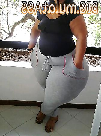 25P Huge mega phat ass bbws