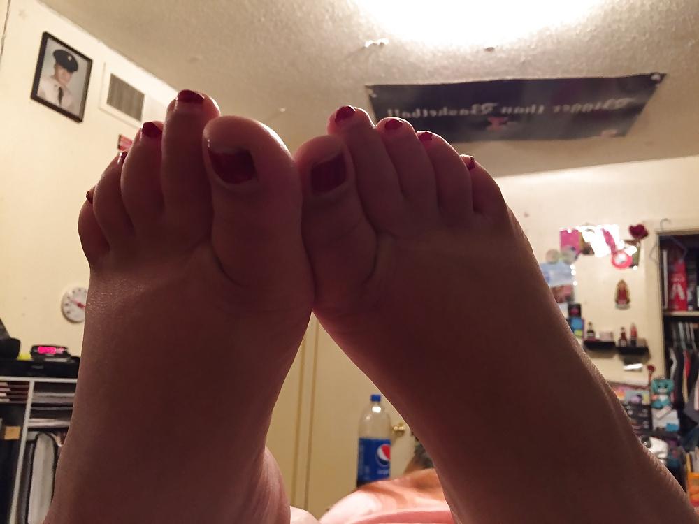 12P Feet Pics of the sister in law
