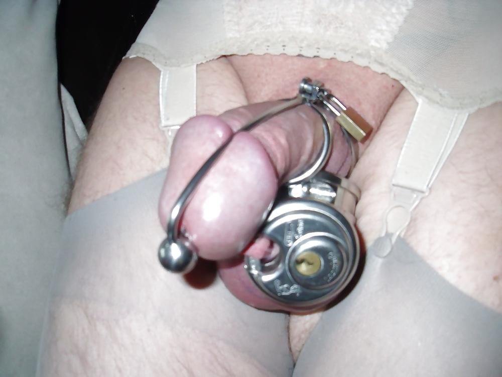 12P Chastity Slave 