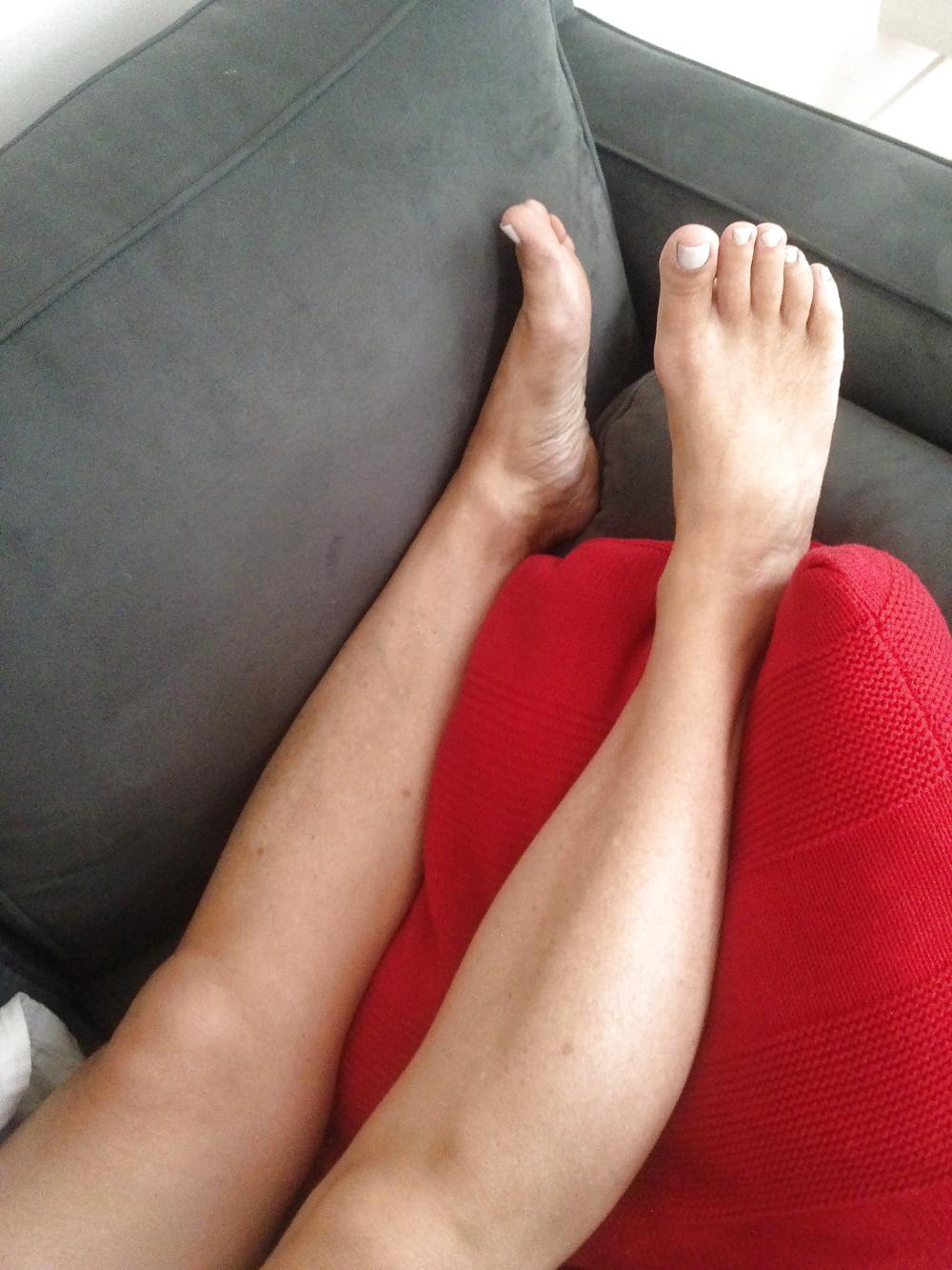 25P Can't resist sharing Michelle's sexy feet again and again...