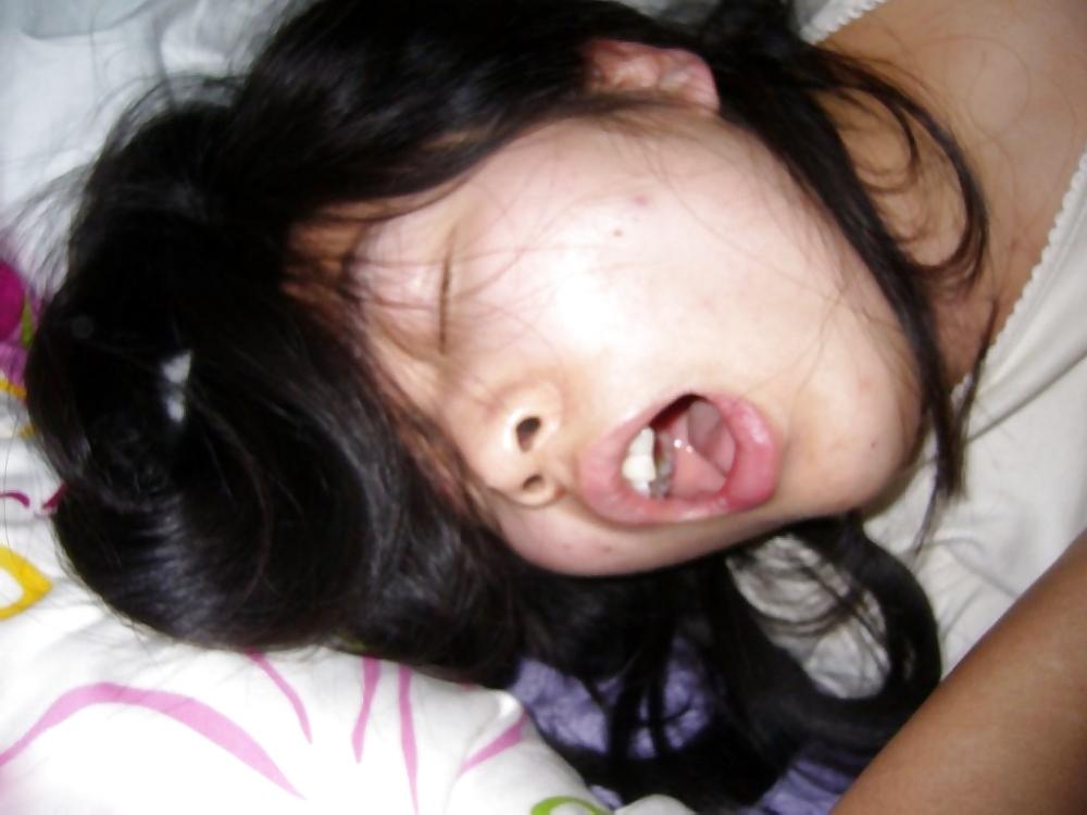 11P Friend's chinese wife fucked