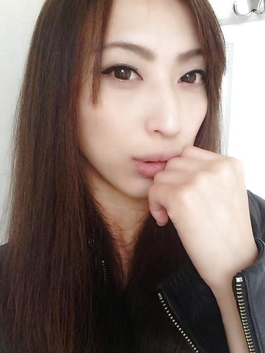 25P Does this skinny asian deserve your dick?