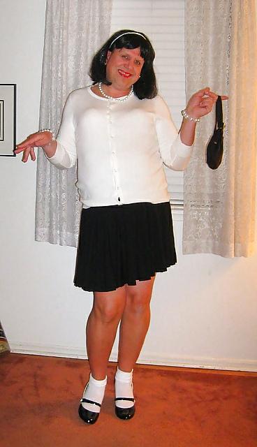 20P Wife of a sissy and sissy hubby