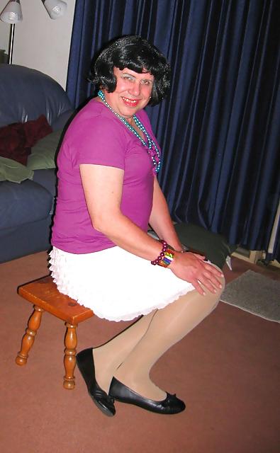 20P Wife of a sissy and sissy hubby