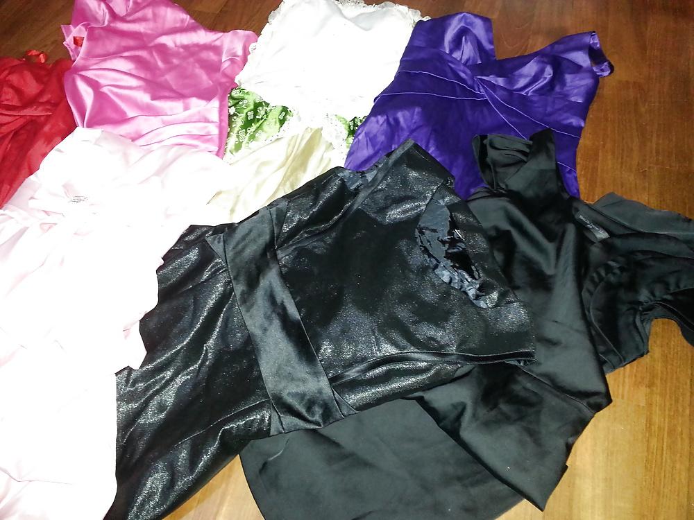 18P My sister's dresses