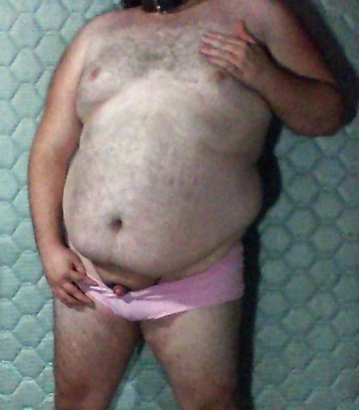 24P Showing off sissy
