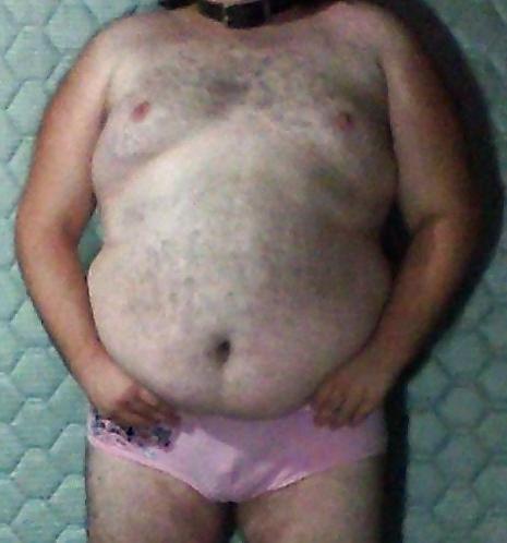 24P Showing off sissy