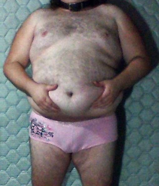 24P Showing off sissy