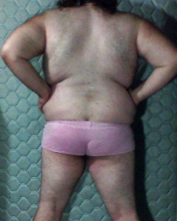 24P Showing off sissy