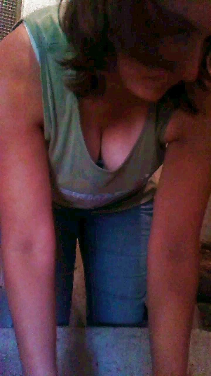 4P My sister in law boobs