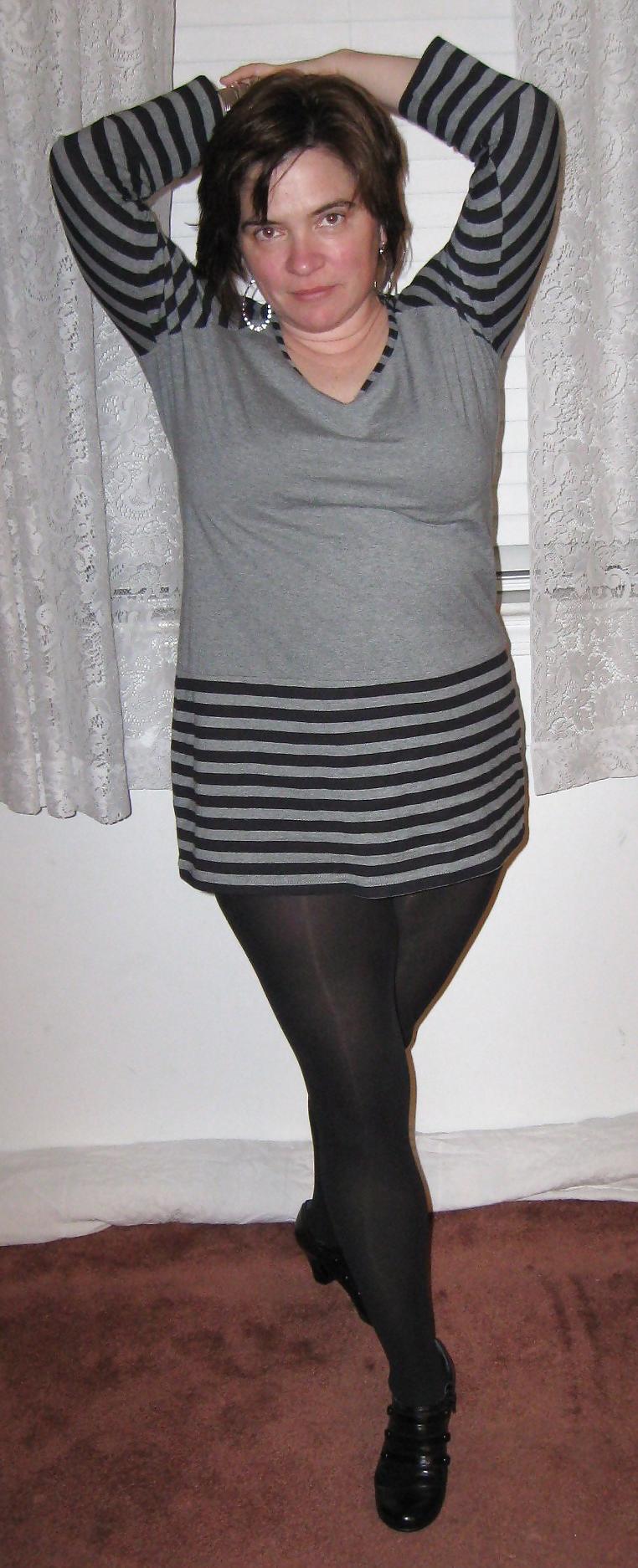 25P Wife of a sissy and sissy hubby