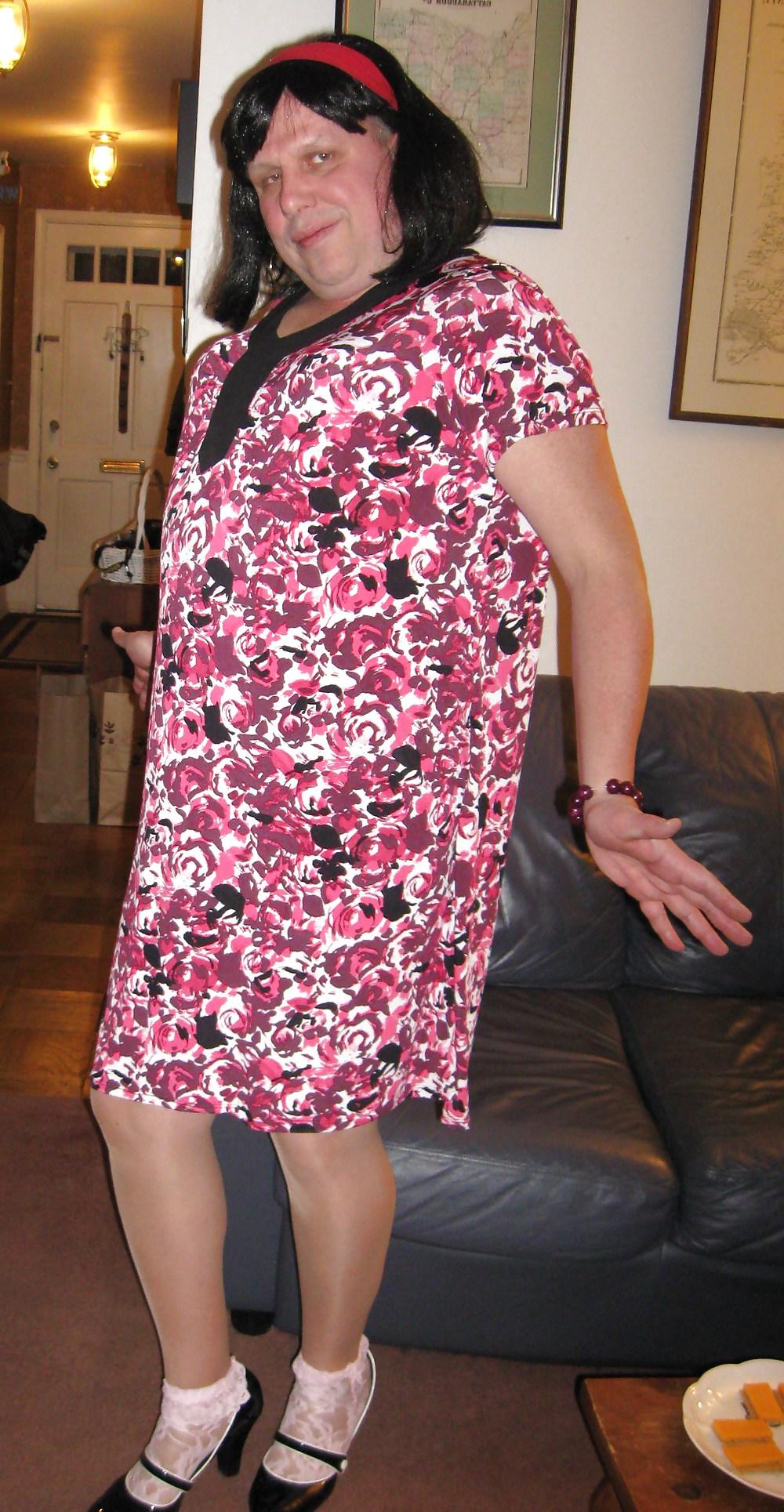 25P Wife of a sissy and sissy hubby
