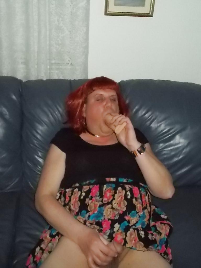 25P Wife of a sissy and sissy hubby