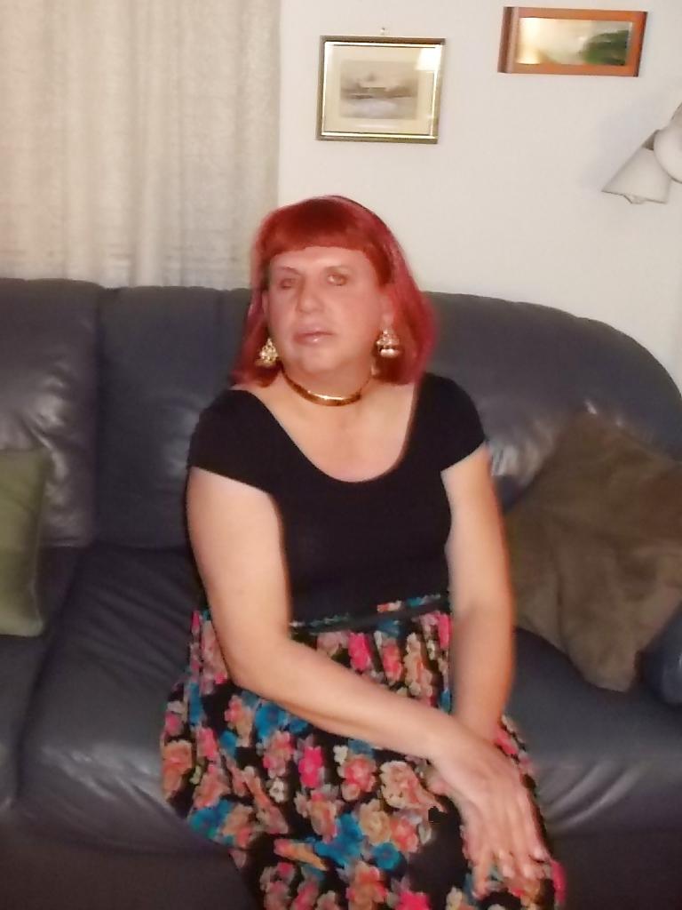 25P Wife of a sissy and sissy hubby