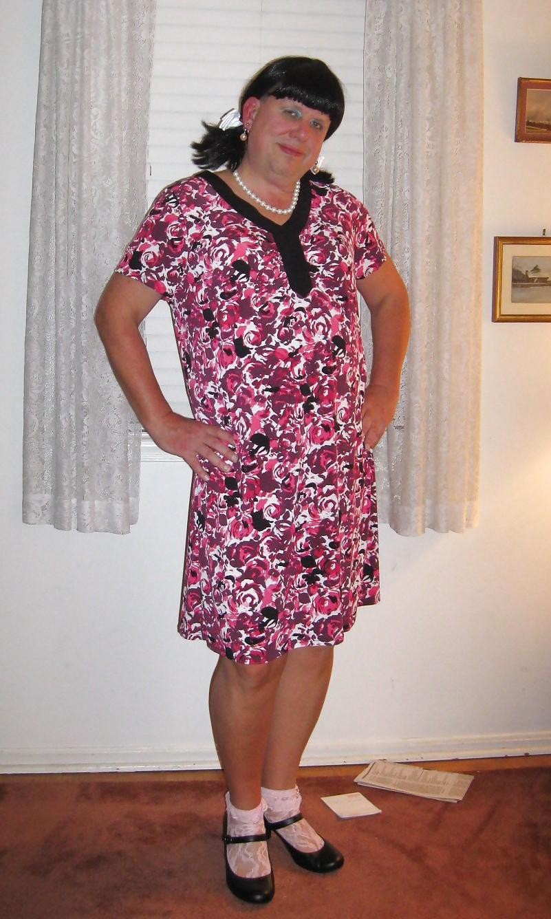 25P Wife of a sissy and sissy hubby