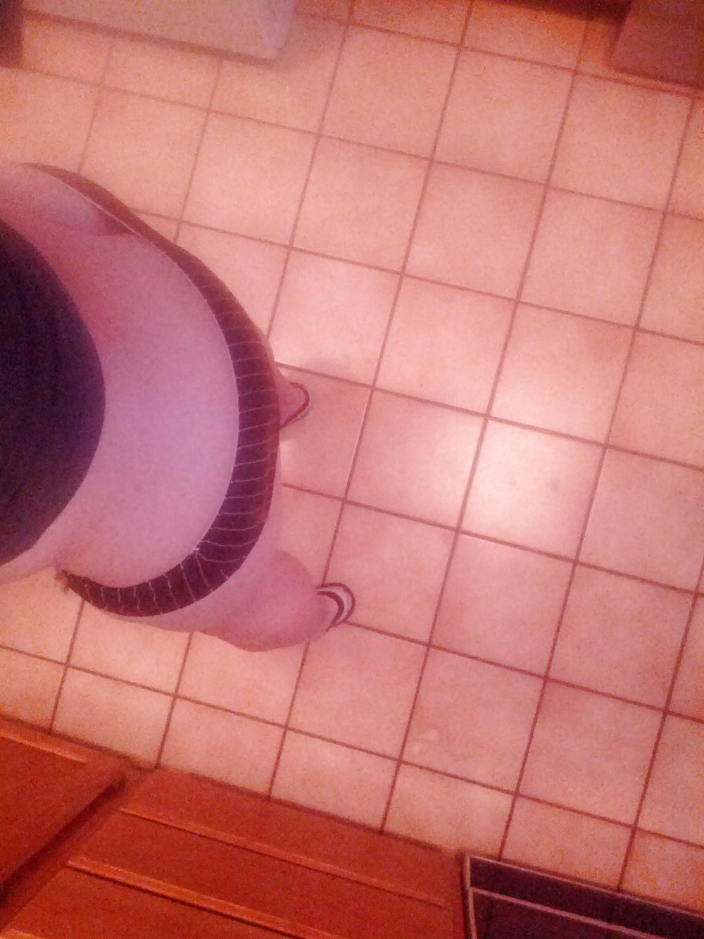 10P Exposed sissy 