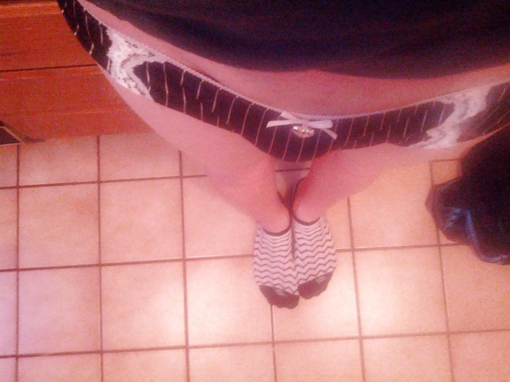 10P Exposed sissy 