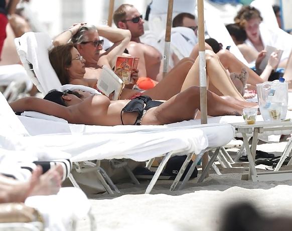 14P Kiara Mia and Her Friend Topless on the Beach in Miami