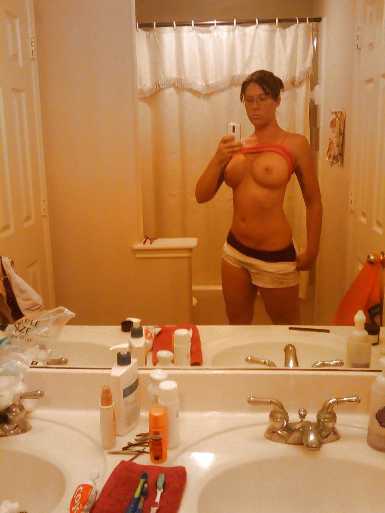 25P Hot Women Babe Tits, Some Huge
