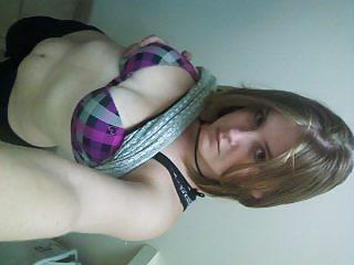 18P More Ladies of the Nashville Gangbang Group