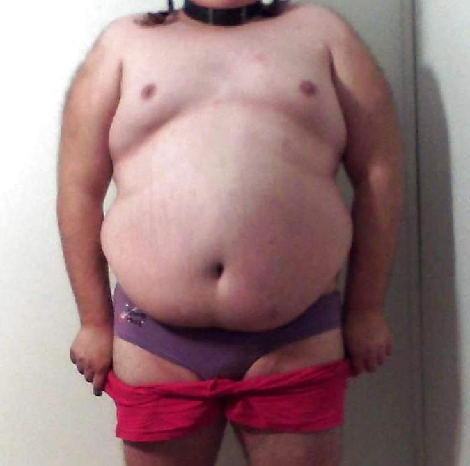 23P Topless sissy