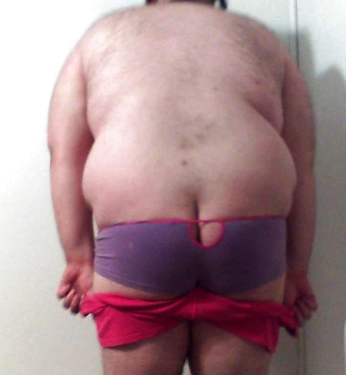 23P Topless sissy